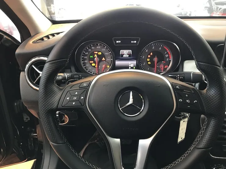 2015 Benz(賓士) X156 GLA250 AMG Line 黑 - 9