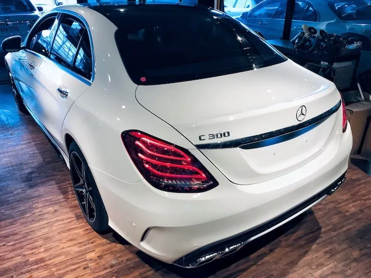 2016 Benz(賓士) W205 C300 C63樣式 白 - 5