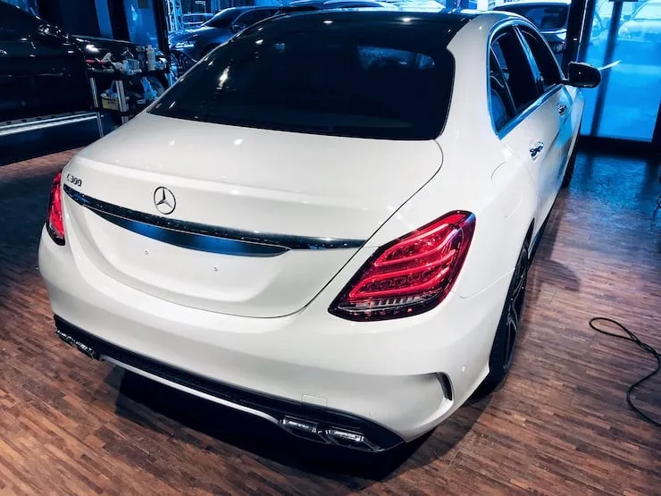 2016 Benz(賓士) W205 C300 C63樣式 白 - 6