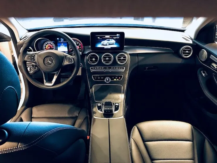 2016 Benz(賓士) W205 C300 C63樣式 白 - 9