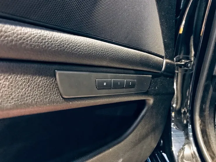 2013/2014 BMW(寶馬) F10 535i 黑 - 12