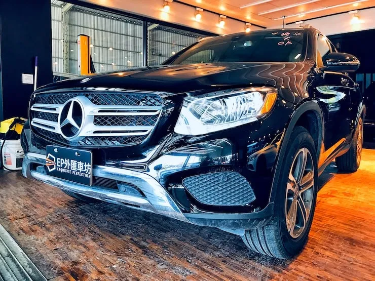 2017 Benz(賓士) X253 GLC300 4MATIC 黑 - 2