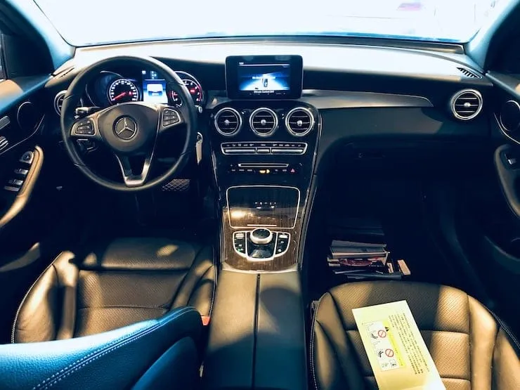 2017 Benz(賓士) X253 GLC300 4MATIC 黑 - 12