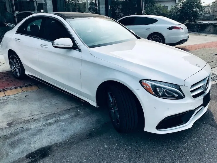 2015 Benz(賓士) W205 C300 C63樣式 白 - 3