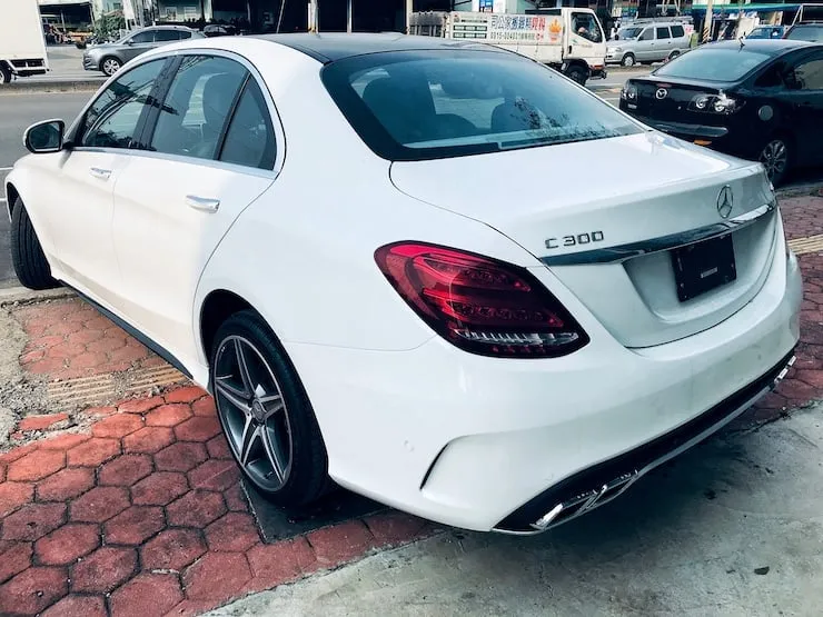 2015 Benz(賓士) W205 C300 C63樣式 白 - 5