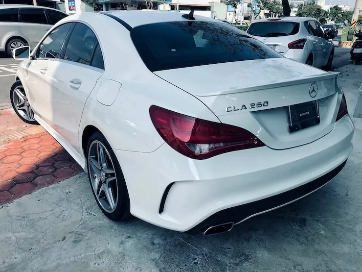 2015 Benz(賓士) C117 CLA250 白 - 3