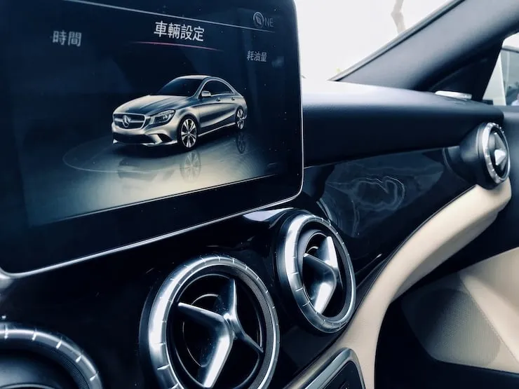 2015 Benz(賓士) C117 CLA250 白 - 11