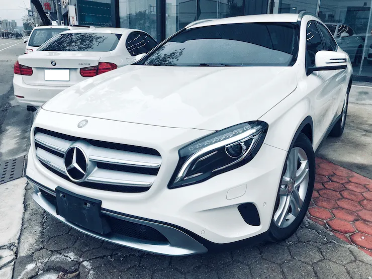 2015 Benz(賓士) X156 GLA200 白 - 2