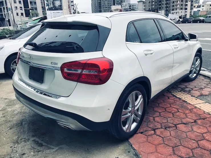 2015 Benz(賓士) X156 GLA200 白 - 4
