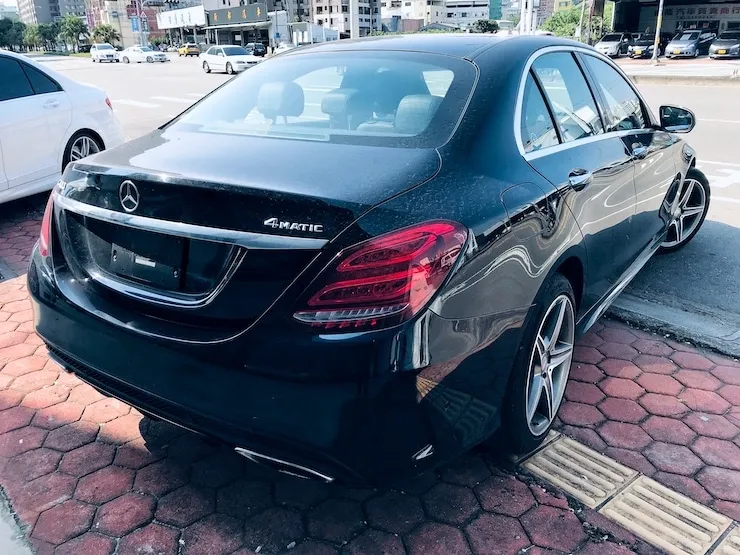 2015 Benz(賓士) W205 C300 黑 AMG Line - 3