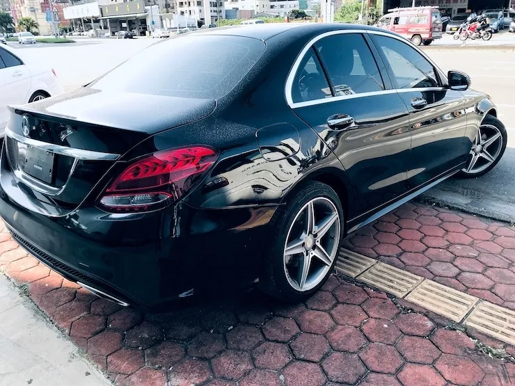 2016 Benz(賓士) W205 C300 黑 AMG Line 雙魚眼LED頭燈 - 6