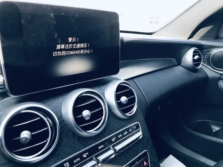 2016 Benz(賓士) W205 C300 黑 AMG Line 雙魚眼LED頭燈 - 11