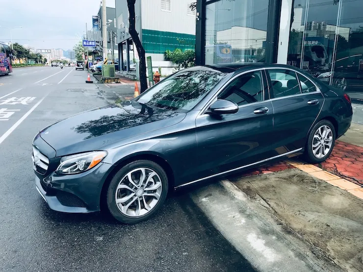 2015 Benz(賓士) W205 C300 科技金屬灰 低里程 - 2
