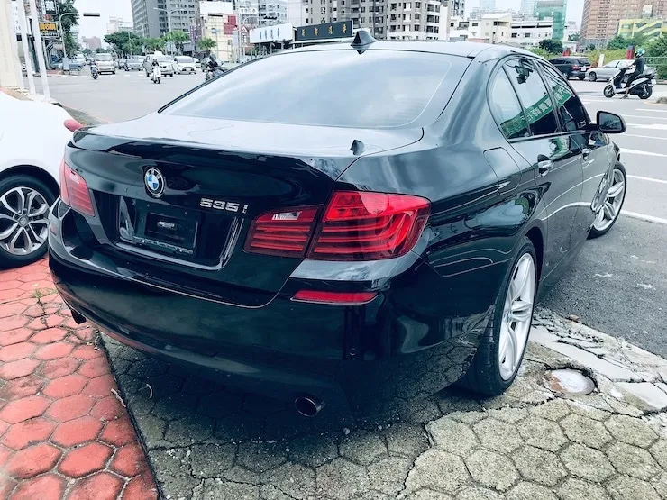 2015 BMW(寶馬) F10 535i 黑 M-SPORT套件 - 4