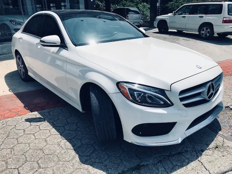 2016 Benz(賓士) W205 C300 白 AMG 黑梣木