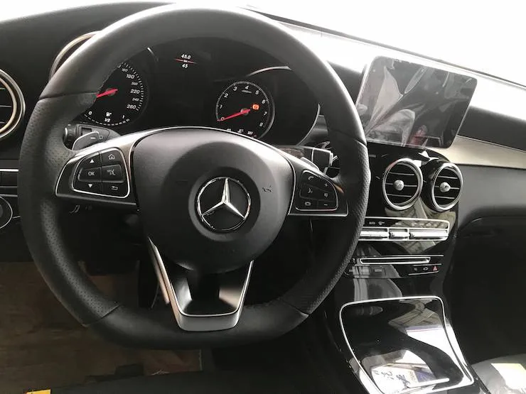 2018 Benz 賓士 X253 GLC250 4MATIC AMG LINE 23P 白 外匯全新車 - 13