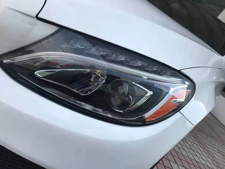 2016/17 Benz(賓士) W205 C300 4MATIC 雙門 白 AMG 黑梣木 - 3