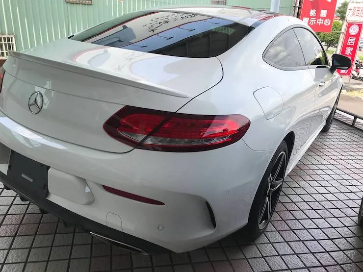 2016/17 Benz(賓士) W205 C300 4MATIC 雙門 白 AMG 黑梣木 - 7