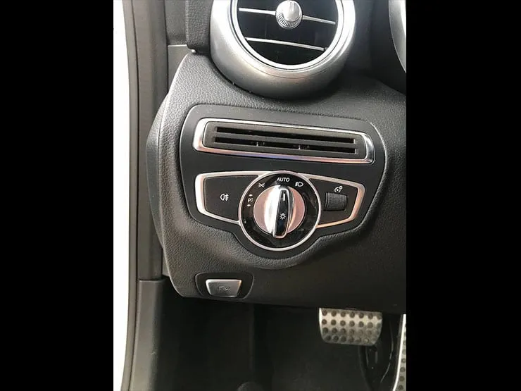 2016/17 Benz(賓士) W205 C300 4MATIC 雙門 白 AMG 黑梣木 - 13