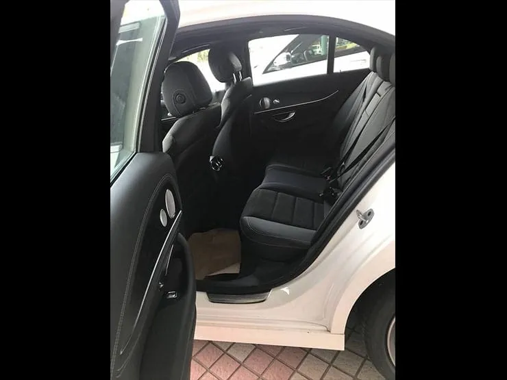 2018/19 Benz(賓士) W213 E350 EQ BOOST AMG LINE 白 - 14