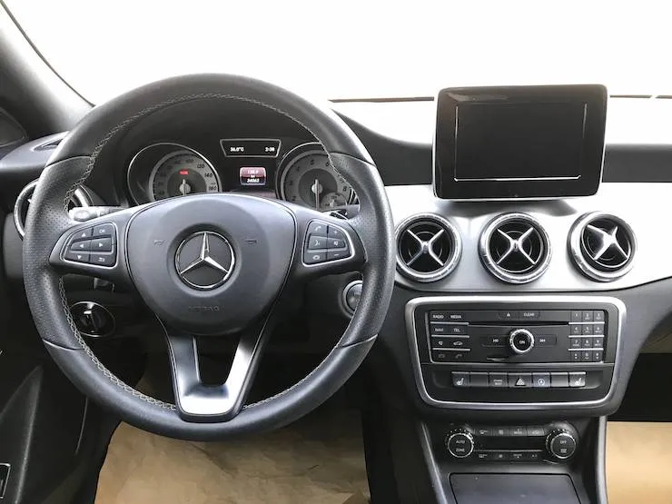2016 Benz(賓士) C117 CLA250 白 夜色套件 - 10