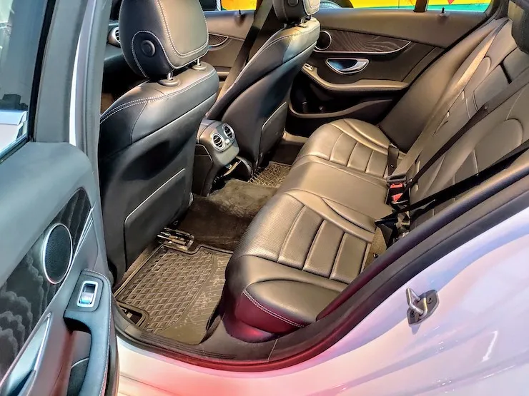 2016 Benz(賓士) W205 C300 白 AMG 黑梣木 19吋鋁圈 - 12