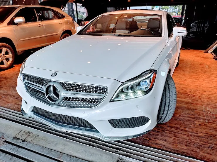 2016 Benz(賓士) W218 CLS400 白 AMG Line 22P+360環景+按摩椅