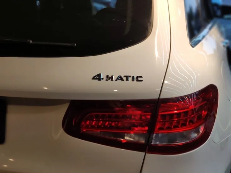 2016 Benz X253 GLC300 4MATIC 白-360環景+自動停車 - 6
