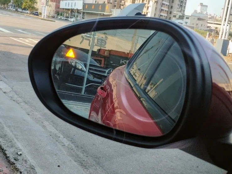 2017 愛快羅密歐 Alfa Romeo Giulia Ti 競技紅 ACC主動巡航跟車 五葉式槍色鋁圈 - 6