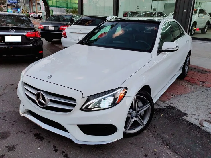 2016 賓士 Benz W205 C300 白 黑梣木+柏林之音 AMG Line