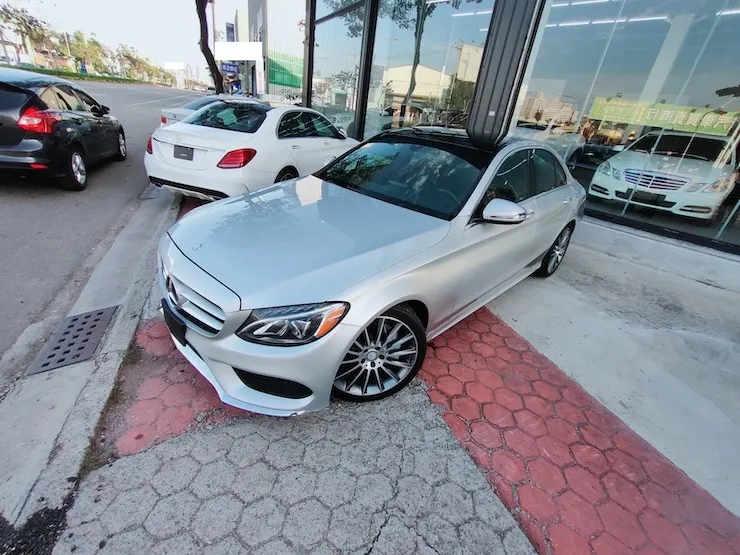 2016 賓士 Benz W205 C300 水泥銀灰 黑梣木+柏林之音 AMG Line - 5