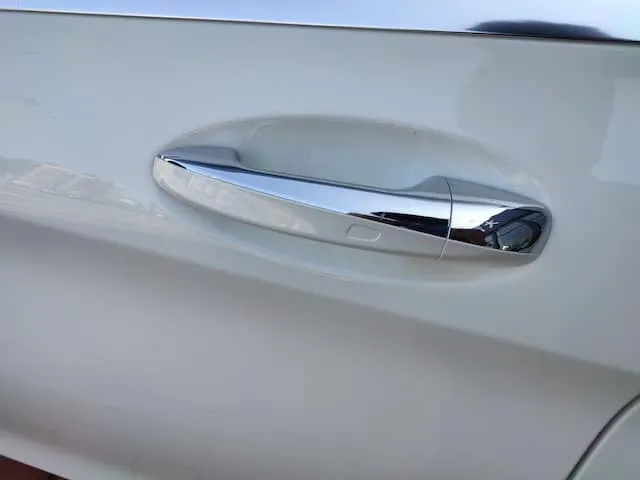 2016 Benz(賓士) W205 C300 白 柏林之音+黑岑木+電尾門 - 7