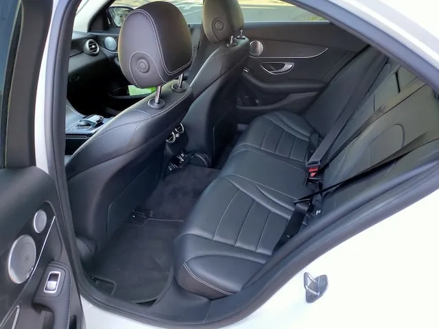 2016 Benz(賓士) W205 C300 白 柏林之音+黑岑木+電尾門 - 12