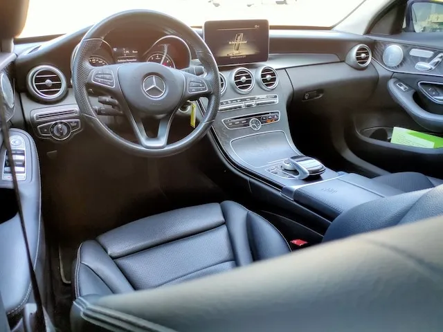 2016 Benz(賓士) W205 C300 白 柏林之音+黑岑木+電尾門 - 9