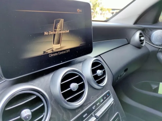 2016 Benz(賓士) W205 C300 白 柏林之音+黑岑木+電尾門 - 13