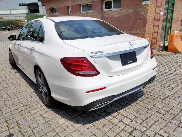 2016/17 Benz(賓士) W213 E300 白 AMG Line 黑梣木飾板 - 3