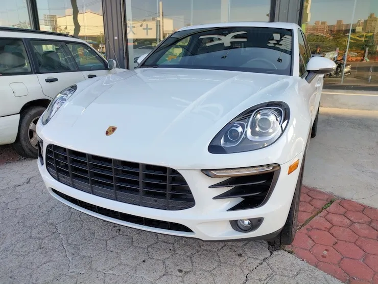 2017 Porsche Macan Lite Package 白 車道偏移警示 + 14向記憶座椅套件 - 2