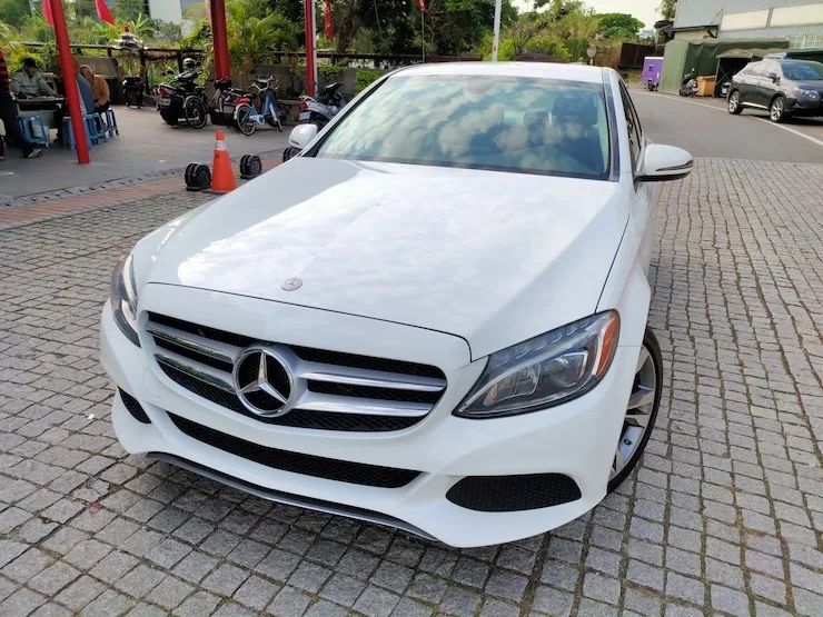 2016 Benz(賓士) W205 C300 白 柏林之音 黑岑木 - 2