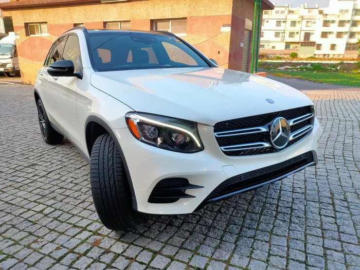 2016/17 Benz X253 GLC300 23P AMG LINE 4MATIC 白