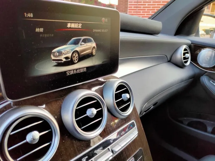 2016/17 Benz X253 GLC300 23P AMG LINE 4MATIC 白 - 13