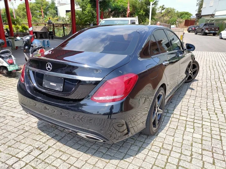 2016 Benz W205 C300 AMG 柏林之音 雙魚眼 氣氛燈 - 4
