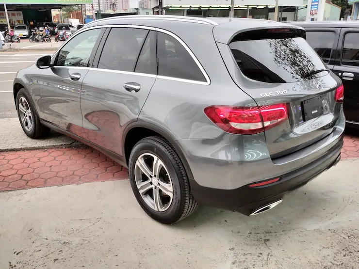2016 Benz(賓士) X253 GLC300 4MATIC 科技灰 + 黑梣木飾板 - 4