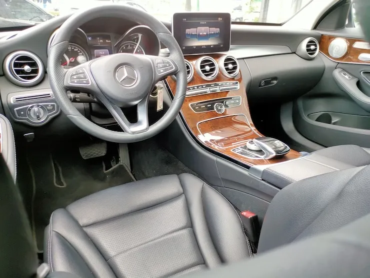 2017 Benz 賓士 W205 C300 白 電尾門+氣氛燈+柏林之音 - 11