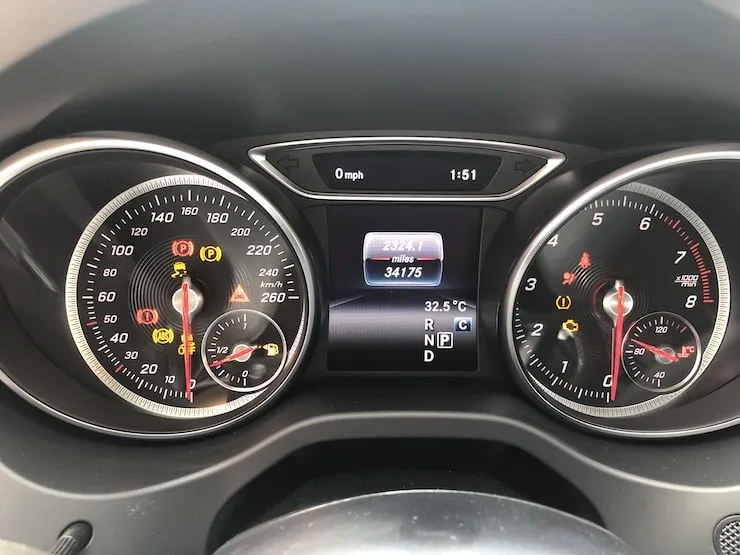 2018 Benz(賓士) C117 CLA250 4MATIC 白 AMG車身造型+12色氣氛燈+CarPlay - 13
