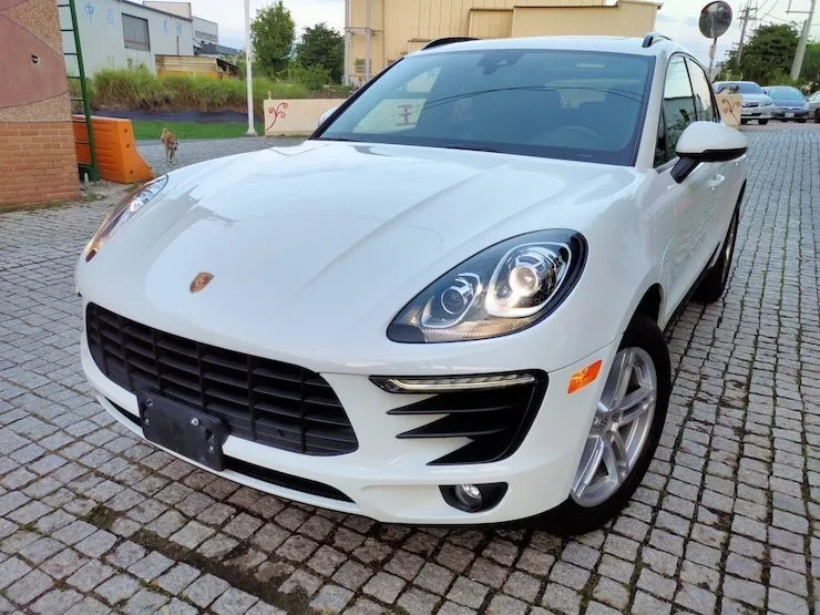 2016/17 Porsche Macan Lite Package 白 動態轉向頭燈 + 麂皮座椅 + BOSE音響 - 2