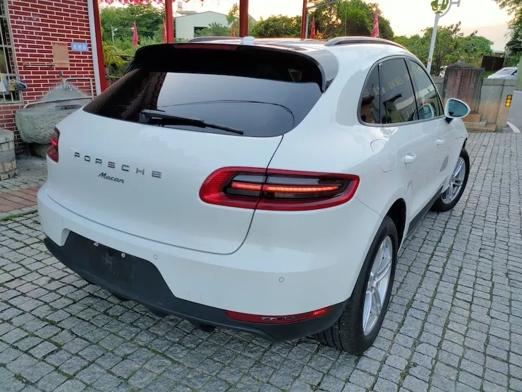 2016/17 Porsche Macan Lite Package 白 動態轉向頭燈 + 麂皮座椅 + BOSE音響 - 4