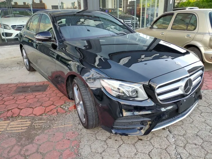 2019 Benz (賓士) W213 E300 AMG Line 黑 23P 360°環景 新款方向盤 - 2