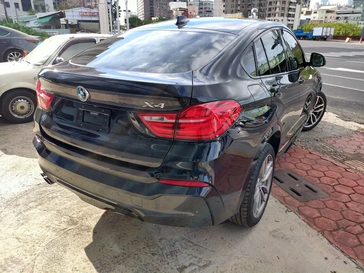 2016 BMW F26 X4 28i M-SPORT套件 抬頭顯示器 碳黑金屬色 - 3