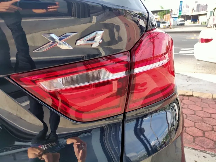 2016 BMW F26 X4 28i M-SPORT套件 抬頭顯示器 碳黑金屬色 - 5
