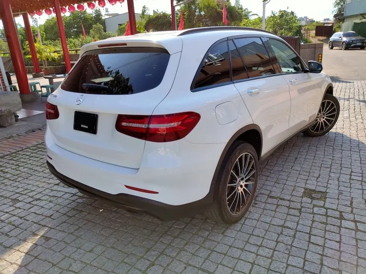 2017 Benz X253 GLC300 AMG 夜色套件 LED魚眼 白色 - 4